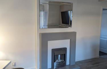 Lovely 2 Bedroom Terrace House - Foto 4