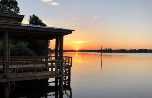 Bay Dreamer Custom Lakefront House, Boathouse and - Foto 18