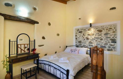 George & Helen's House - Photo 18