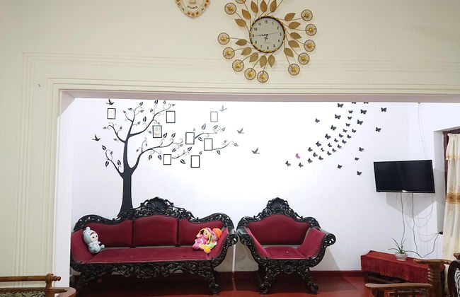 More Attractive Wonderful 1950 Mid-century Home With Another Newly Built House - Foto 10