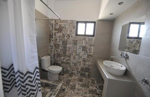 Dionisos Elia - Foto 52