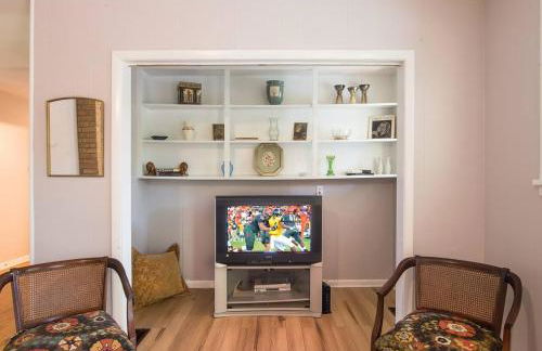 Spacious Stay Steps from FAMU Ideal for Groups - Foto 22