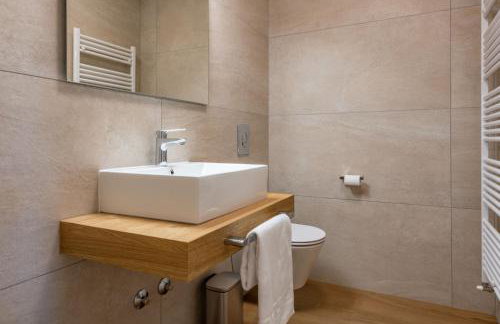 Villa Mochi, a beautiful modern villa in a tranquil enviroment - Photo 25