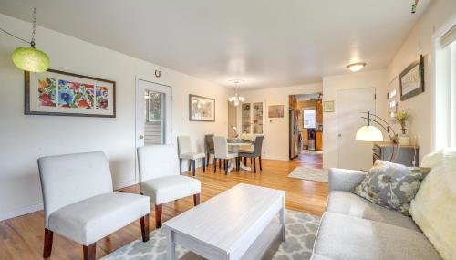 8 Mi to Lake Bowdoin: Pet-Friendly Family Home! - Foto 1