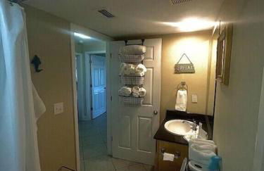 Biloxi Beach Condo - Photo 25
