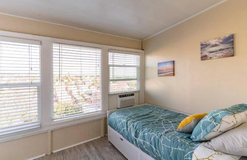 Viva California - Cozy Home with Backyard Oasis, BBQ & Firepit - Foto 22