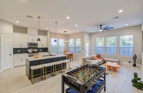 The Orange HTX by NRG Med Cent - Photo 33