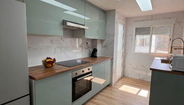 El Surtidor - Foto 4, stove