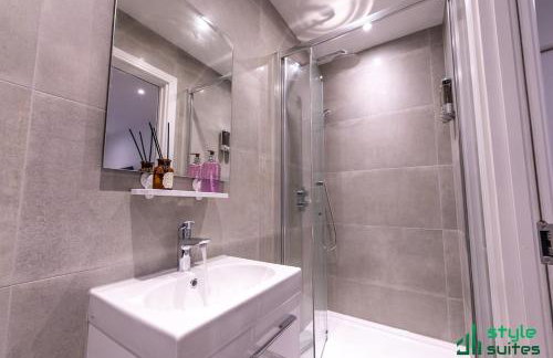 Bespoke Flat in Wythenshawe - Foto 13