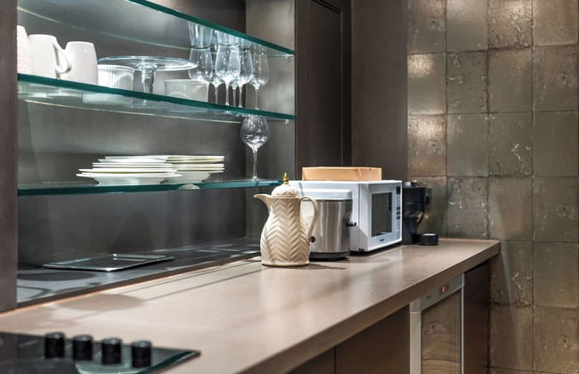 The Knightsbridge Residences - Photo 45