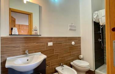 Flyhouse PARCHEGGIO AUTO BICI GRATUITO - Foto 3