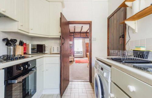 Sarahs Cottage - Photo 15