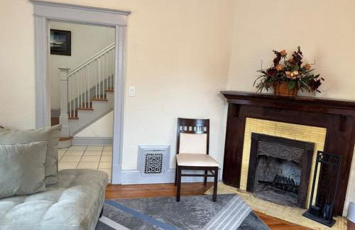 Downtown, 5-bed, 3-bath, 3-level - Foto 22