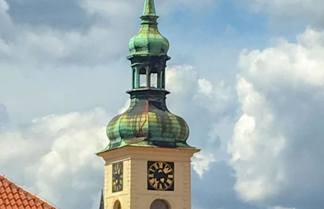 Incredible 2Br Loft in Heart of Prague - Photo 48