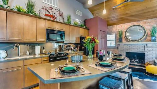 Happy Cactus Walkable 2BR by UofA and Parking - Foto 3