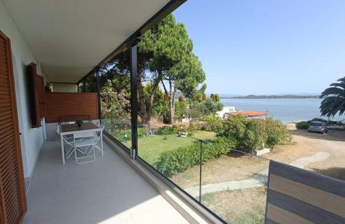 Diafanos Beach Apartments - Photo 6