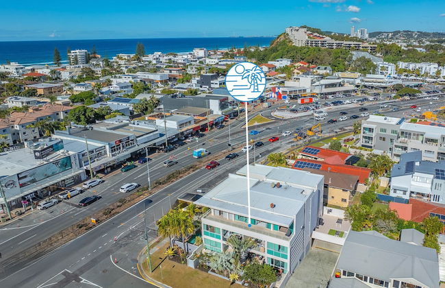 Mermaid Beach Luxury Penthouse - Photo 55