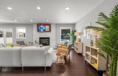 Zestlife-LuxuryEscape-ThemedRooms-Pool-GameRoom - Foto 65