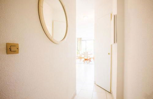 L'ANGE GARDIEN AP4269 by Riviera Holiday Homes - Foto 27