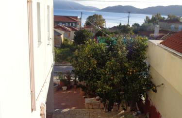 Melissani House - Photo 20