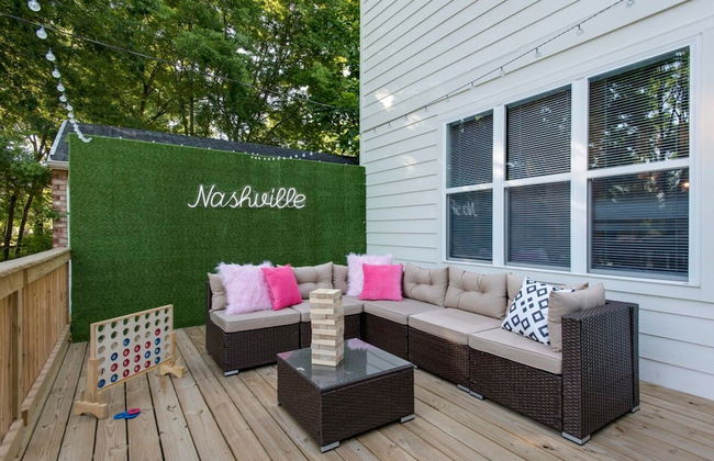 Booking Fast 12 Beds-large Yard - Foto 1