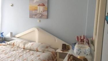 Nea Augousta - Photo 4