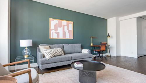 UES 1BR w Gym Doorman Balcony Stunning Roof NYC-503 - Foto 2, Other