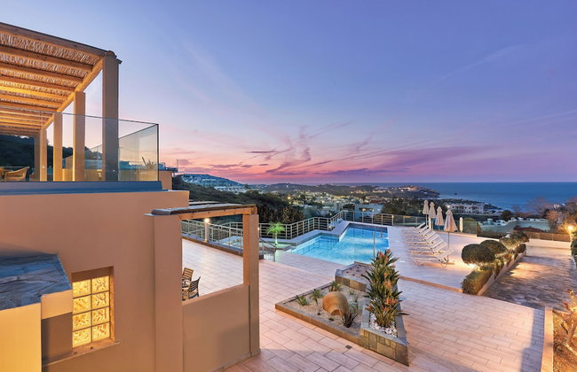 OZEA Elevated Living -formerly Keramos villa and apartments- - Foto 1