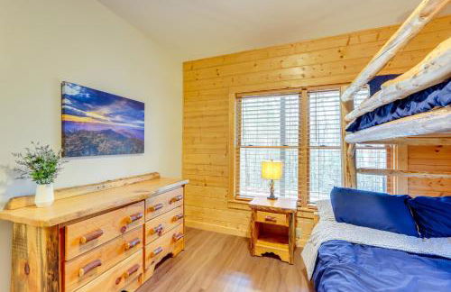 Game Room and Hot Tub Cabin 9 Mi to Blue Ridge! - Foto 28