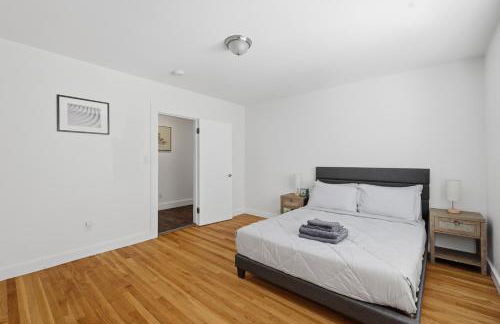 Cozy&Spacious 6Br home in Newton - Foto 21