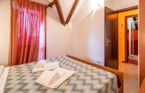 3 Bedroom Nice Home In Albarella Ro - Foto 23