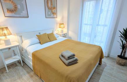 Elegant Sea View Apartment Near Beach & Train - Foto 27