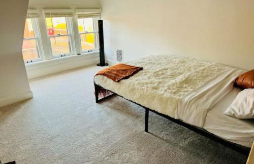 Jungle House Columbus Sleep 12 Downtown Ohio Free Parking - Near Convention Center & Nationwide Arena - 4BR Short North Luxury Home - Over 5,800 Five Star Stays - Foto 41