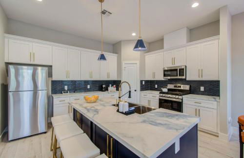 The Orange HTX by NRG Med Cent - Photo 11