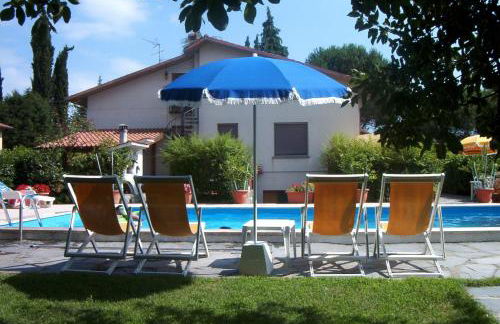 Mansarda di lusso in Villa Riccardo Barga - Foto 1