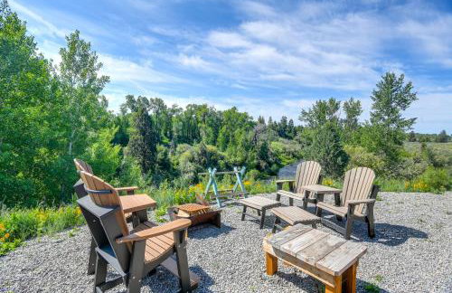 Teton Mtn Views Peaceful Riverfront Cabin! - Foto 1