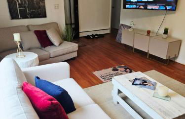 NEW " Fall Season " cozy 2 bed flat with open concept - Foto 29