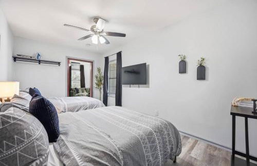 Super Value Suite #7 @ East End Revitalized - Foto 18