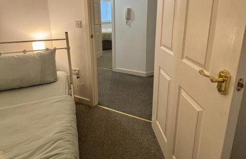 2 Bed Apartment-Sleeps 5-Free Parking - Foto 28