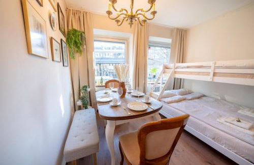 Retro City Apartment mitten in der Altstadt - Foto 1