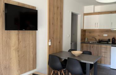 Lamda Deluxe Apartments - Photo 15