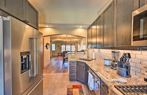 7984 Pet-Friendly Townhome with Grill! - Foto 10