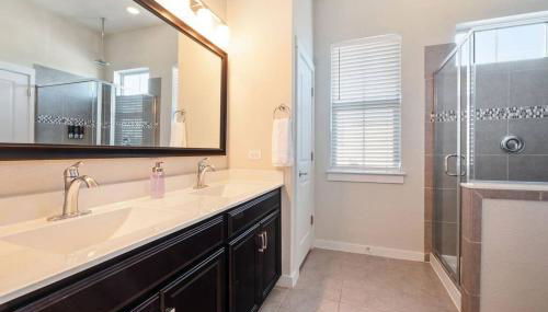 NEW! The Courtland, 2 Car Garage - Foto 5