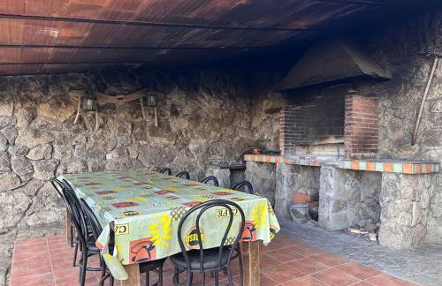 Casa para fiestas 16 personas, barbacoa y terraza - Photo 14