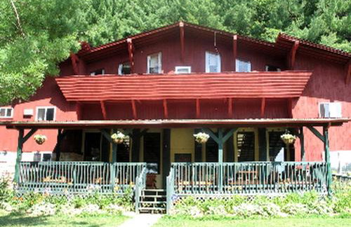 Rustic Lodge Rental on a Farm in Fayette County, West Virginia - Foto 1