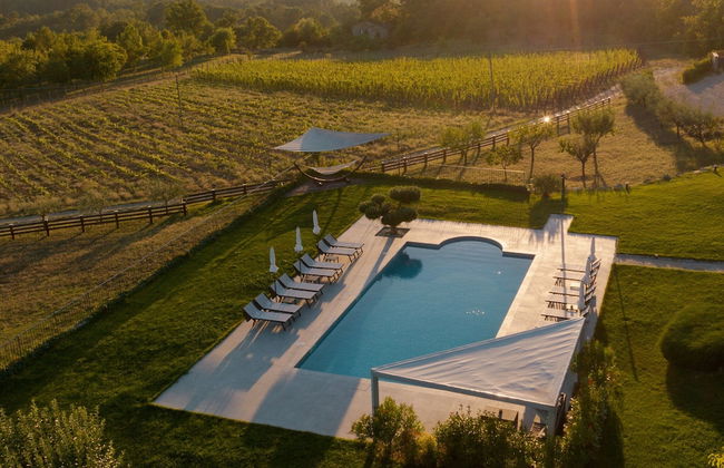 Villa in Tuscany With Pool & Panoramic Views - Photo 22