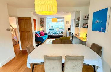 Redland's Fun & Colourful Artistic House - Foto 32