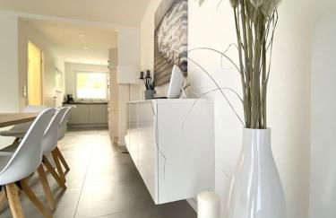 `Achterdeck` moderne & hochwertige Hausscheibe in Sackgassenlage! - Foto 3