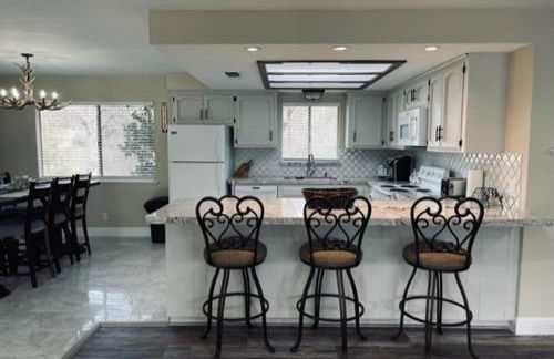 Beautiful 3 bedroom home located near Yosemite - Foto 24