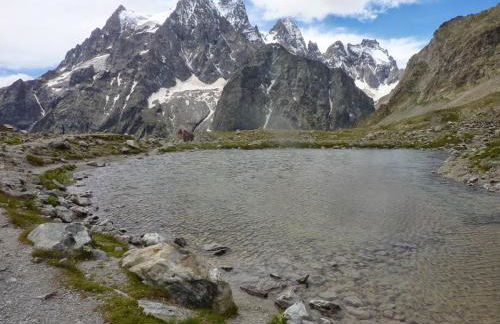 Skis aux pieds station 1600 Sun Vallée - Foto 22